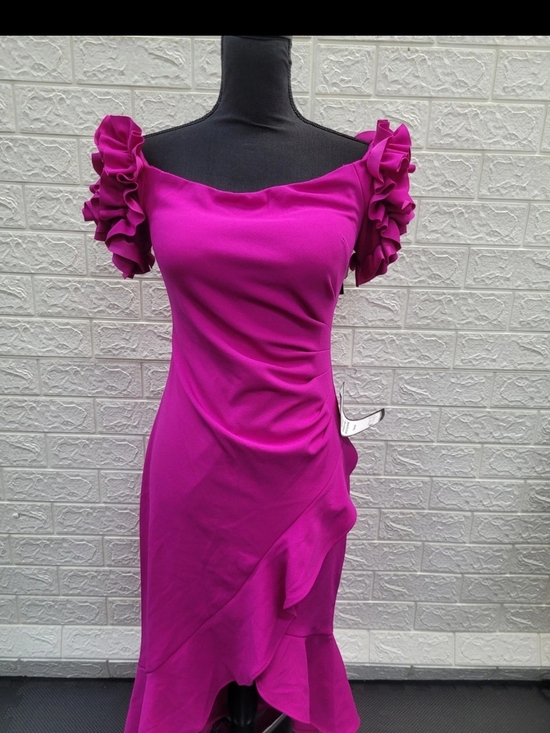 Xscape Dresses & Skirts - Xscape Fuchsia Off-Shoulder Ruffle Midi Dress